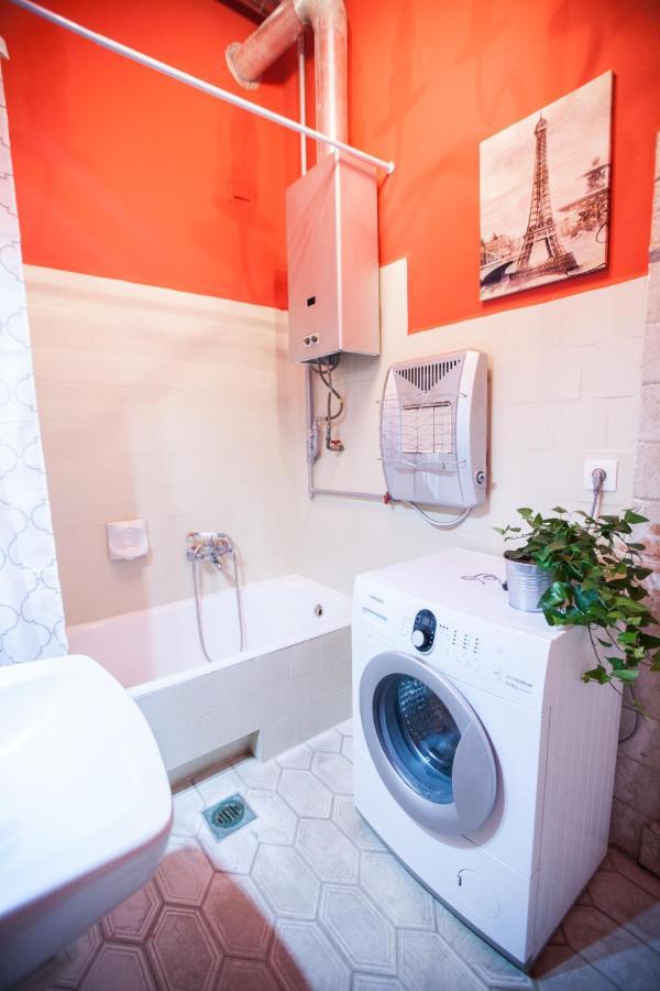 N40 By Small Home Budapest Exterior photo