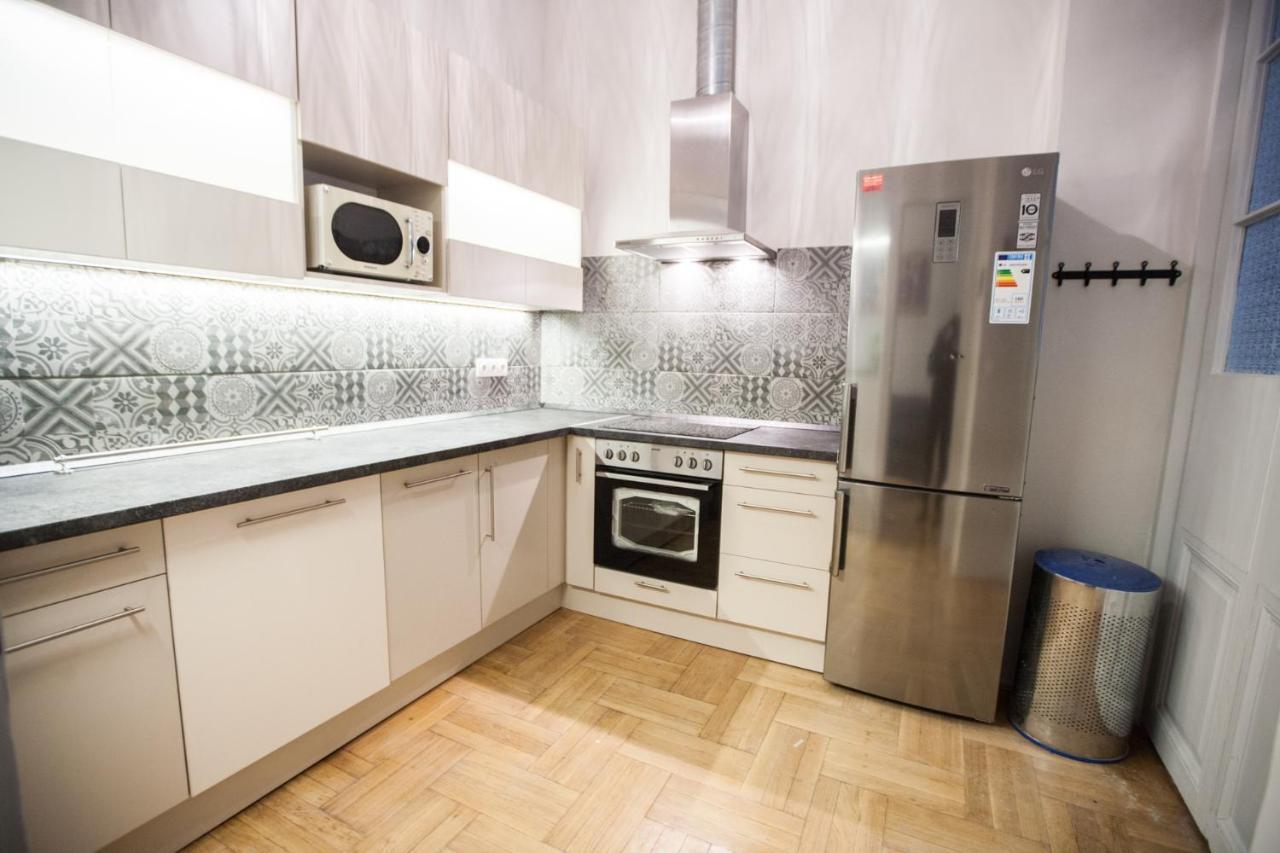 N40 By Small Home Budapest Exterior photo